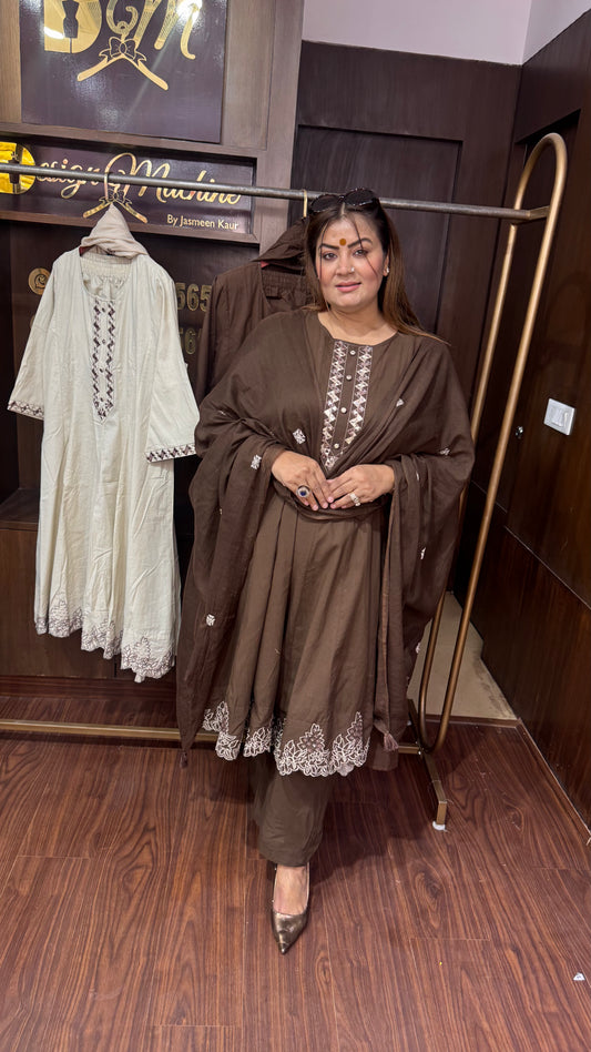 Avyelle (Cotton Anarkali)