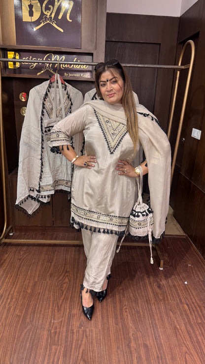 Orlisse (Pure Crepe Suit)