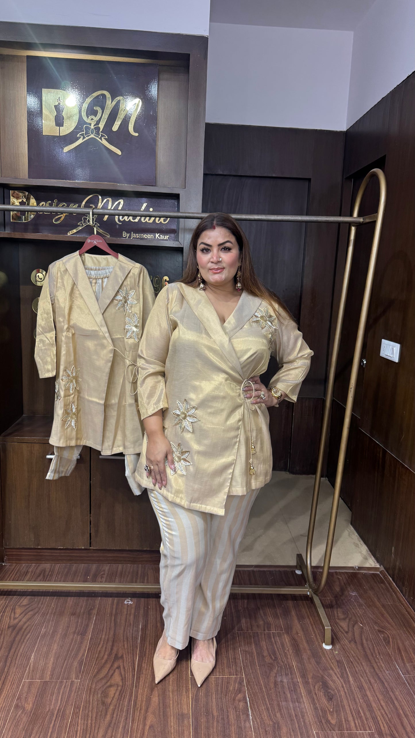 Ritvi (Glass Tissue Cordset)