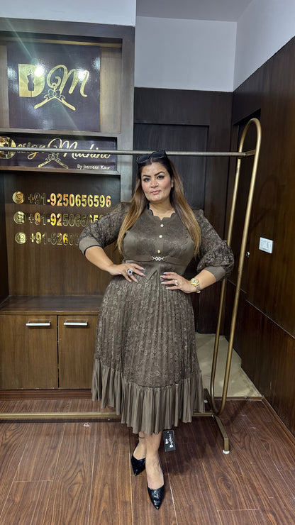 Adhira (Magic Dress)