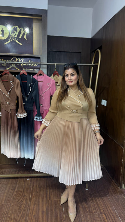 Krystle (Magic Dress)