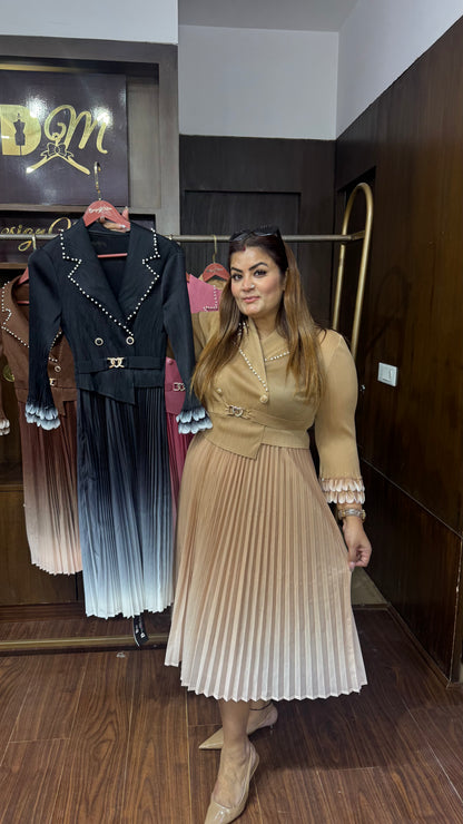 Krystle (Magic Dress)
