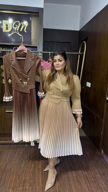 Krystle (Magic Dress)