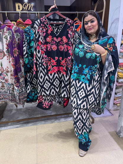 Tahra Pure Crepe (Suits)