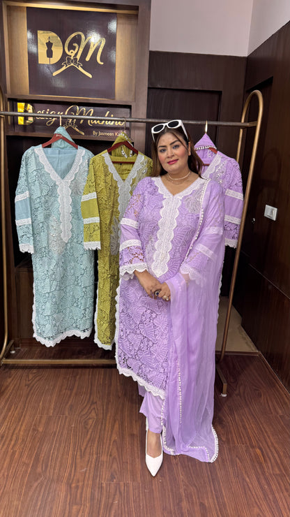 Arayna (Hakuba Chikan Fabric Suit)