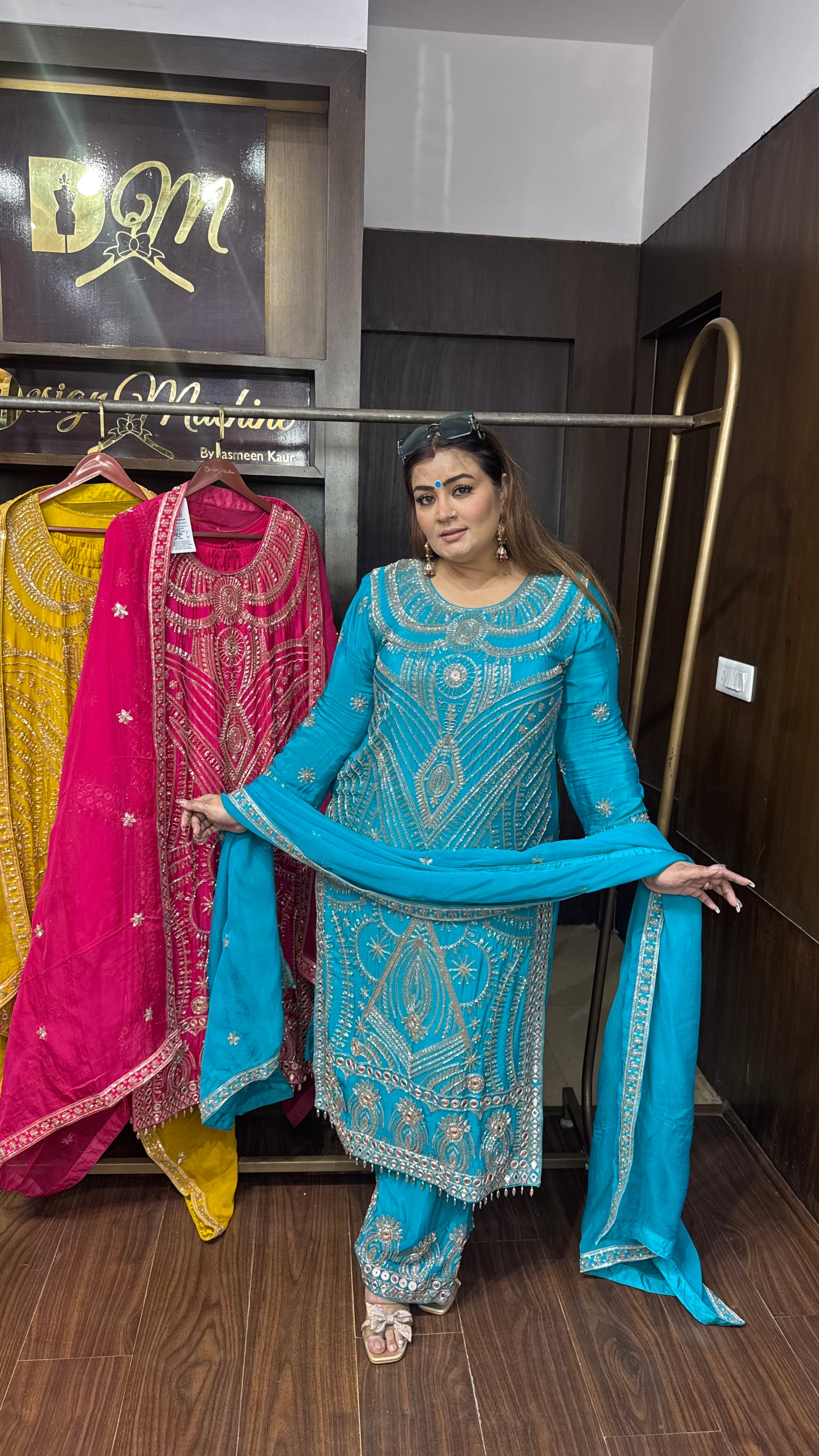 Zehra Pure Chunon Crepe Pakistani Suit