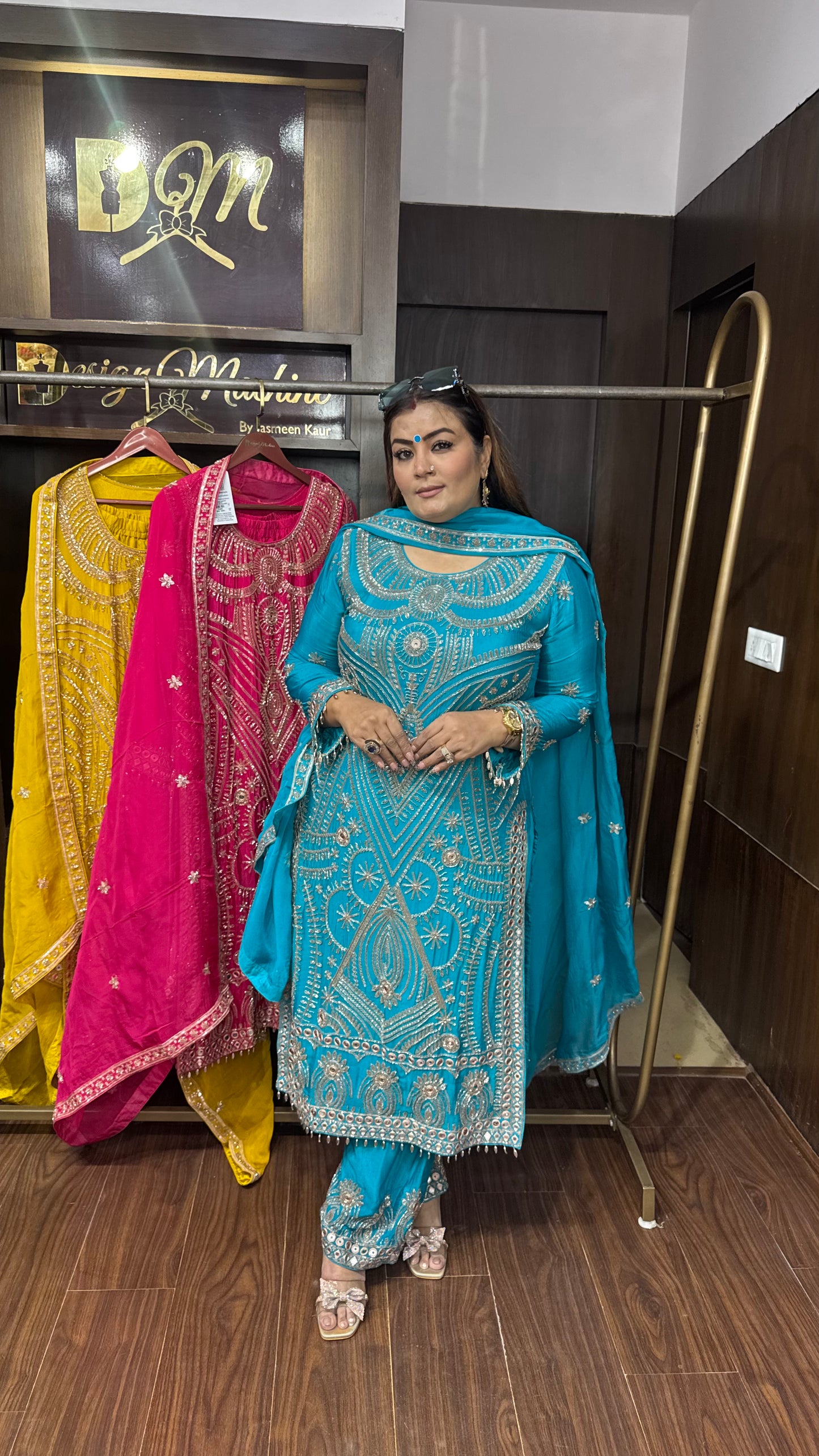 Zehra Pure Chunon Crepe Pakistani Suit