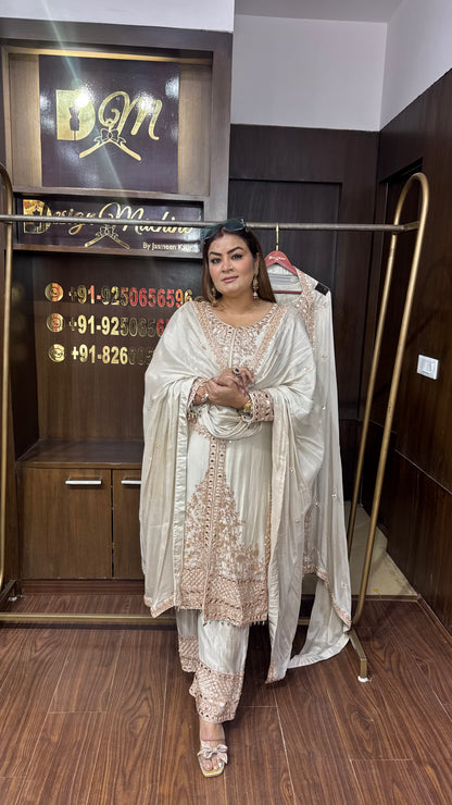 Aafiya Pure Chunon Pakistani Suit