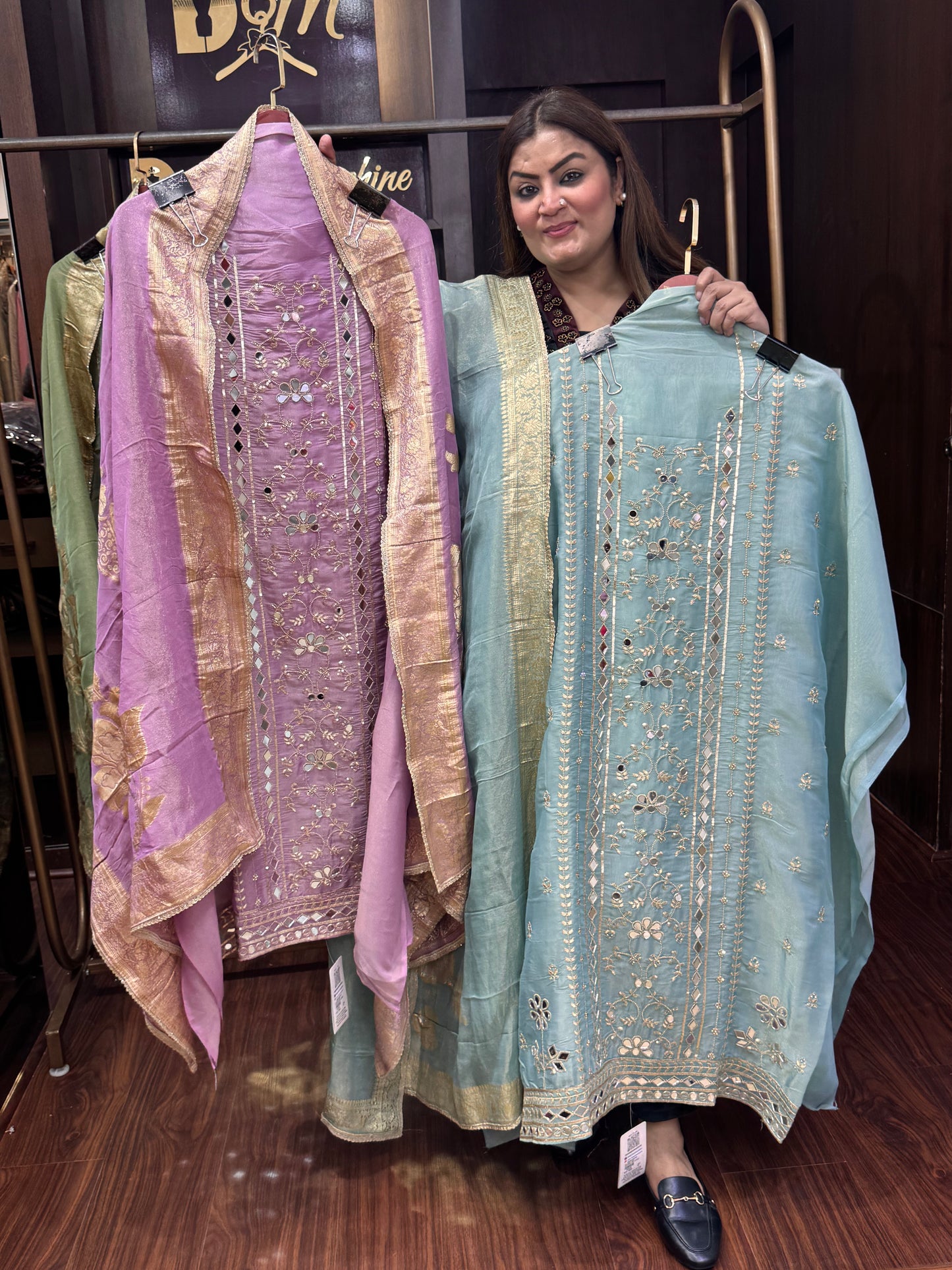 Aarzoo (Unstitch Suit)