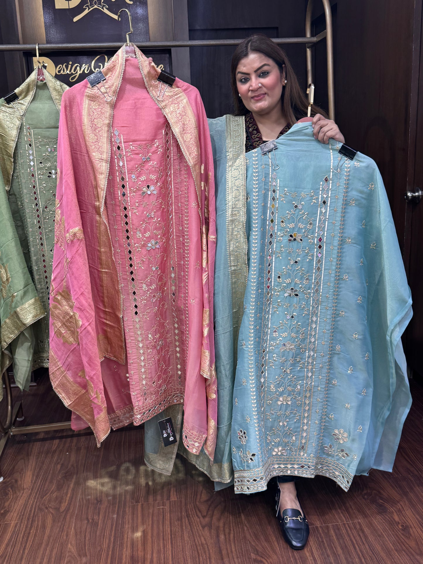 Aarzoo (Unstitch Suit)