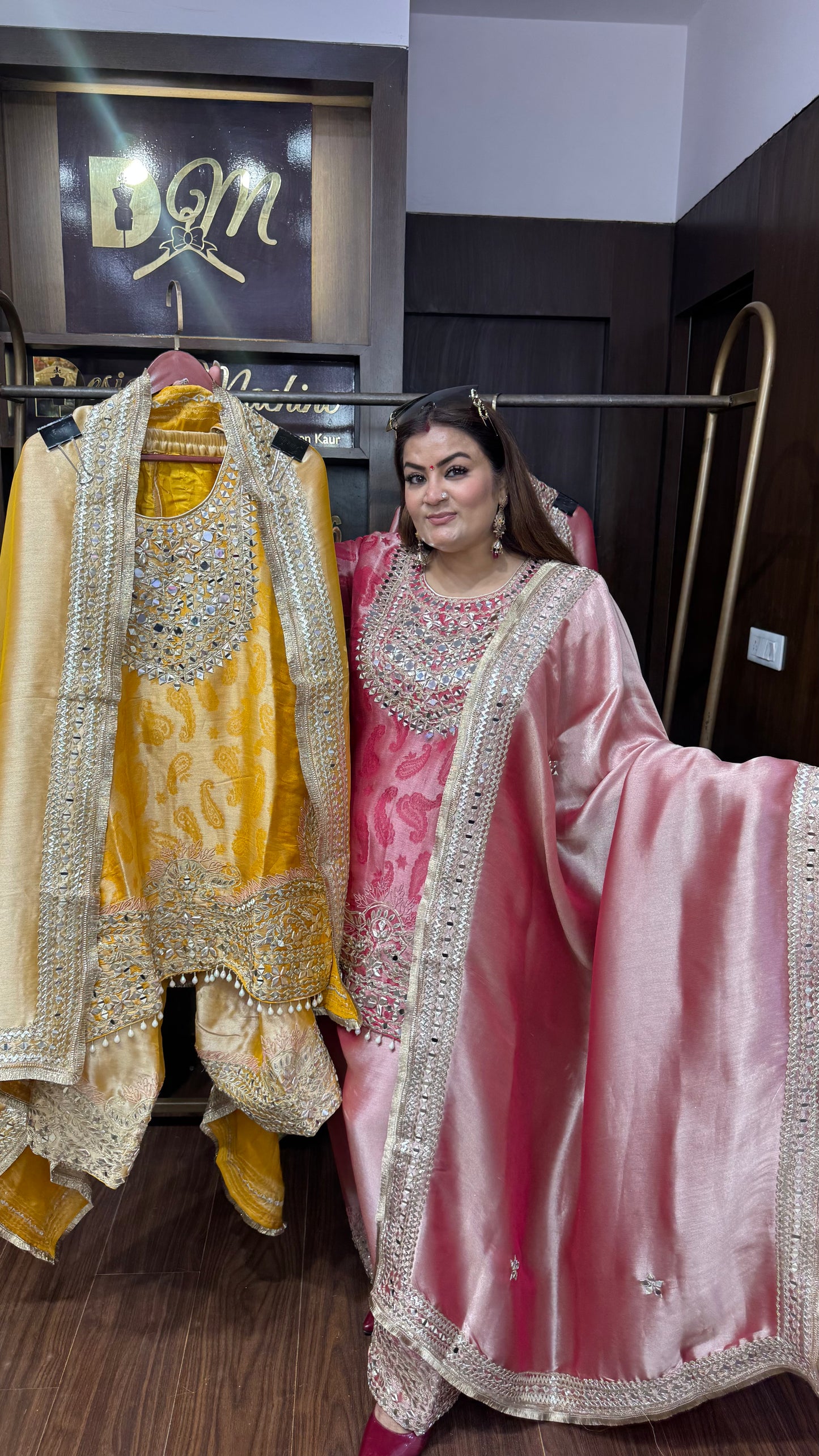 Ishika (Ziraff Tissue Farshi Salwar Suit)