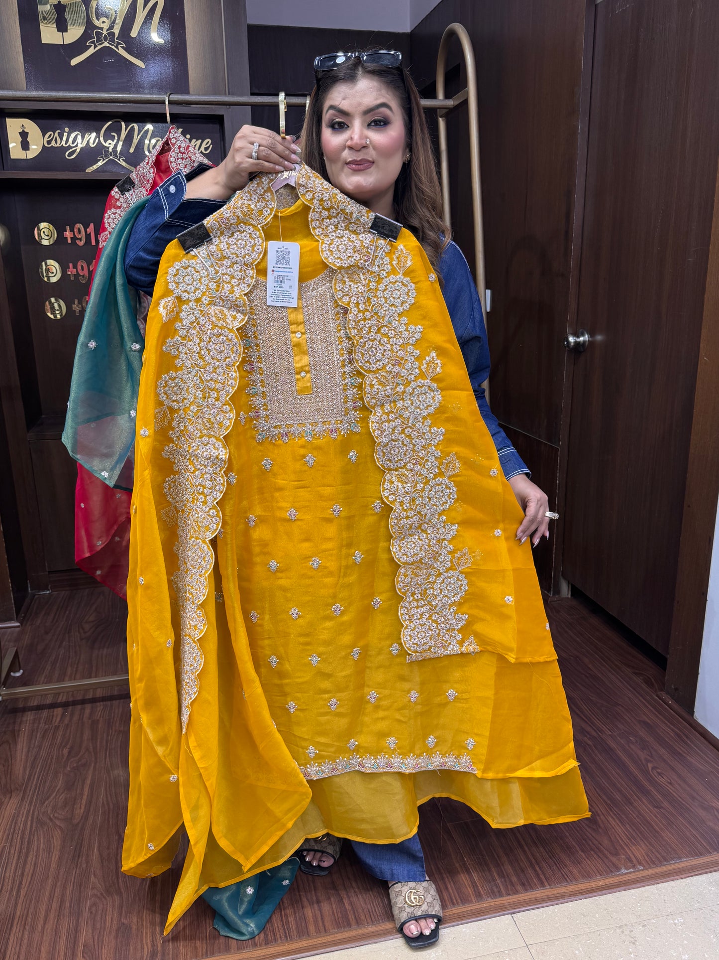 Sahaira (Unstitch Suit)
