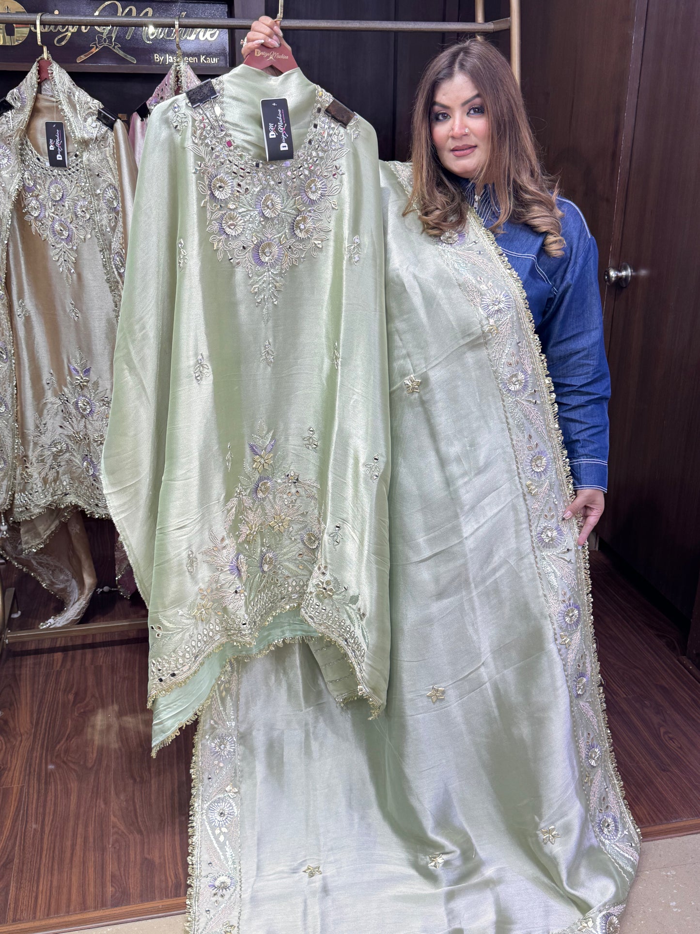 Liorva (Unstitch Suit)