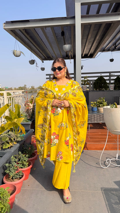 Suvyra (Cotton Suit)