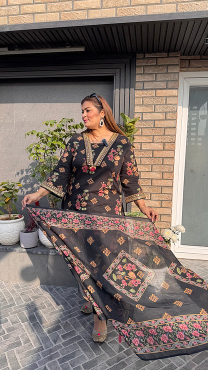 Nyshara (Cotton Suit)