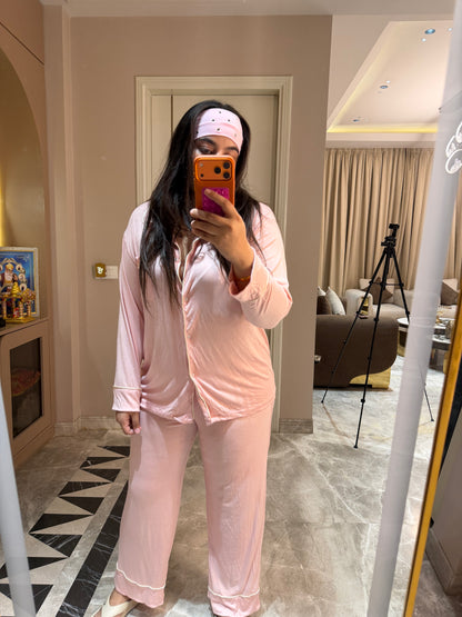 Roshia (Night Suit)