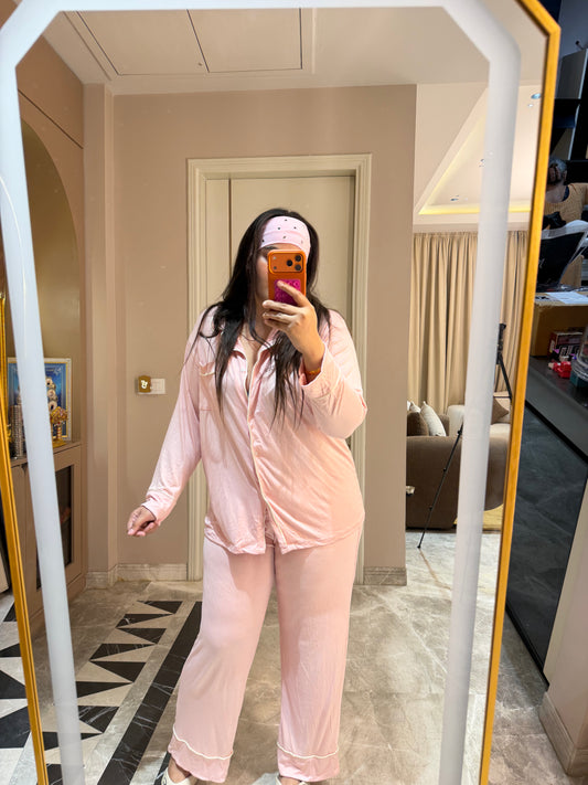 Roshia (Night Suit)