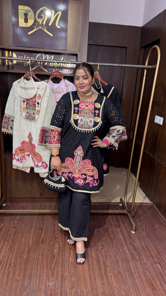 Meira (Hakoba Chikan Cordset)