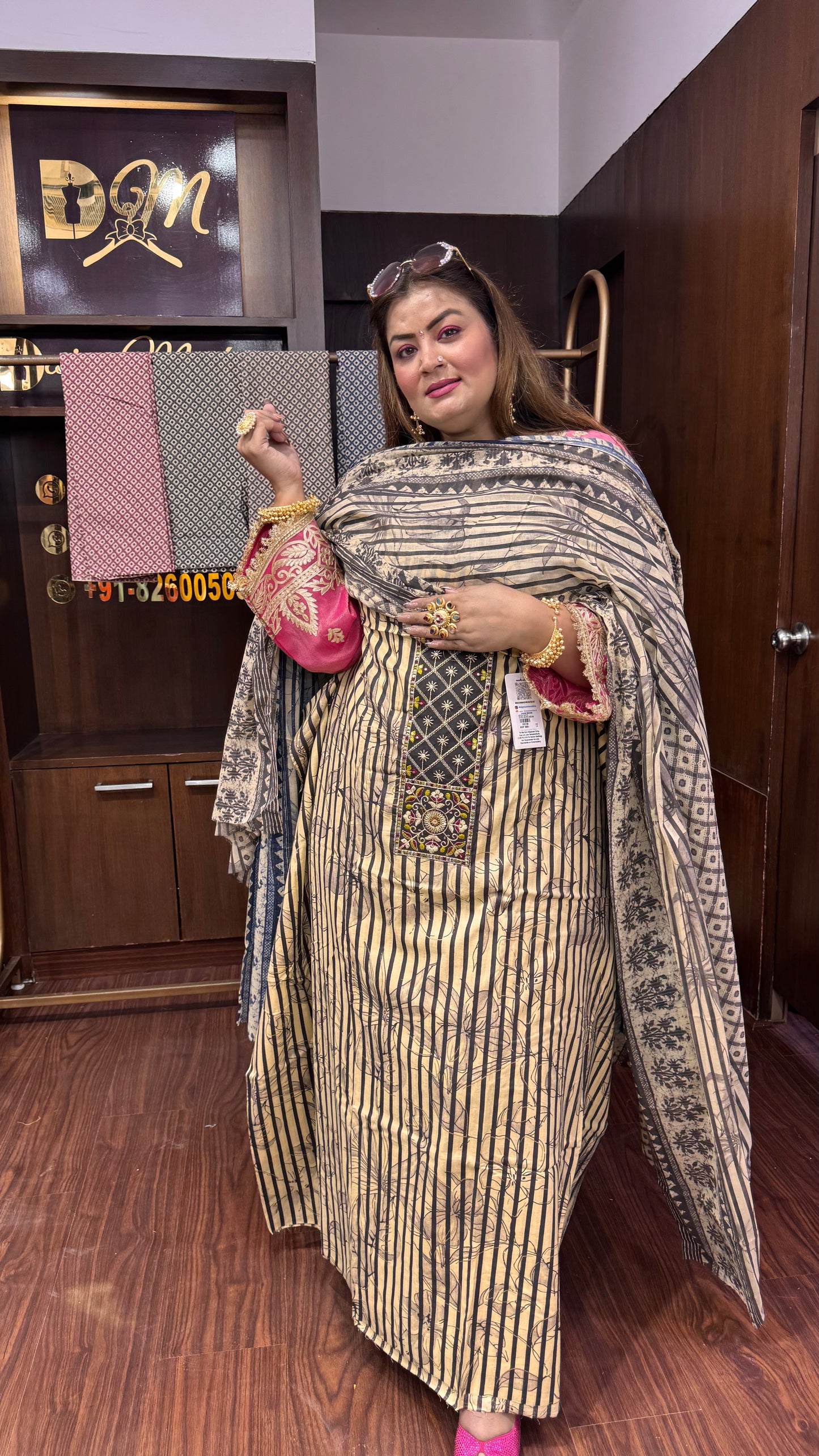 Seravya (Unstitch Suit)