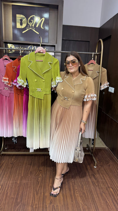 Viona (Magic Dress)