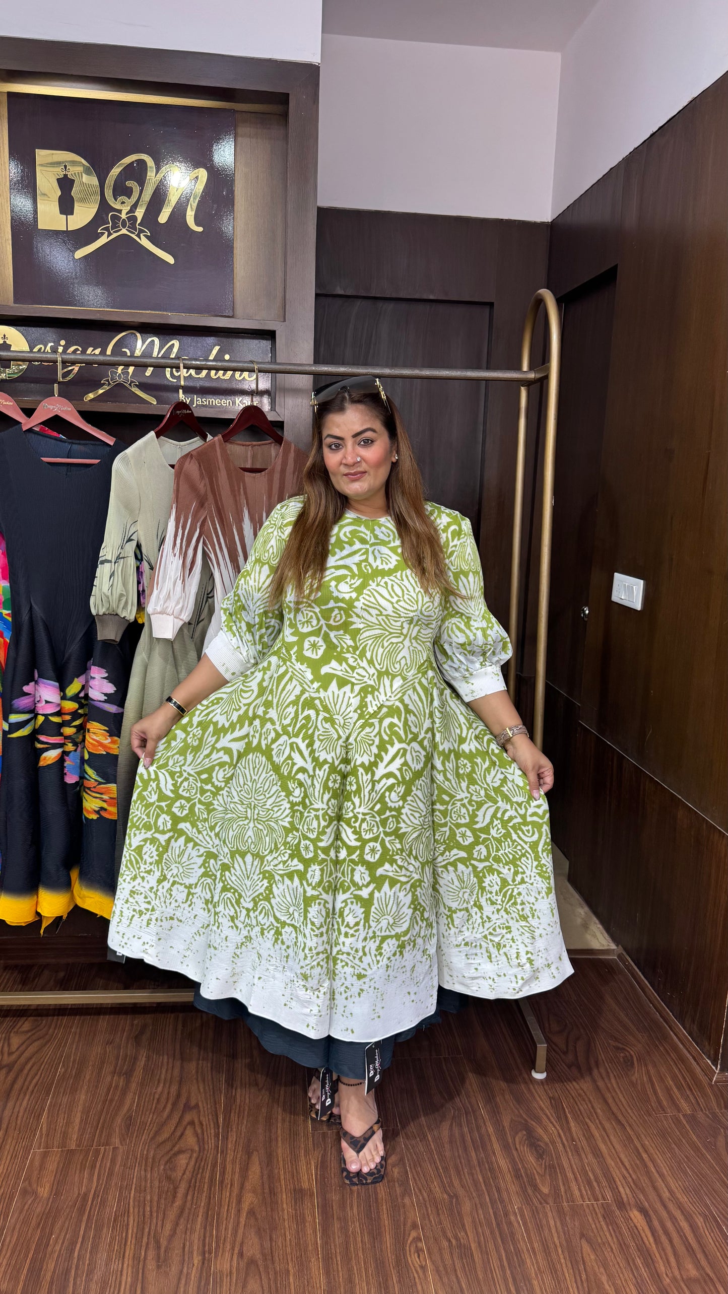 Solara (Magic Dress)