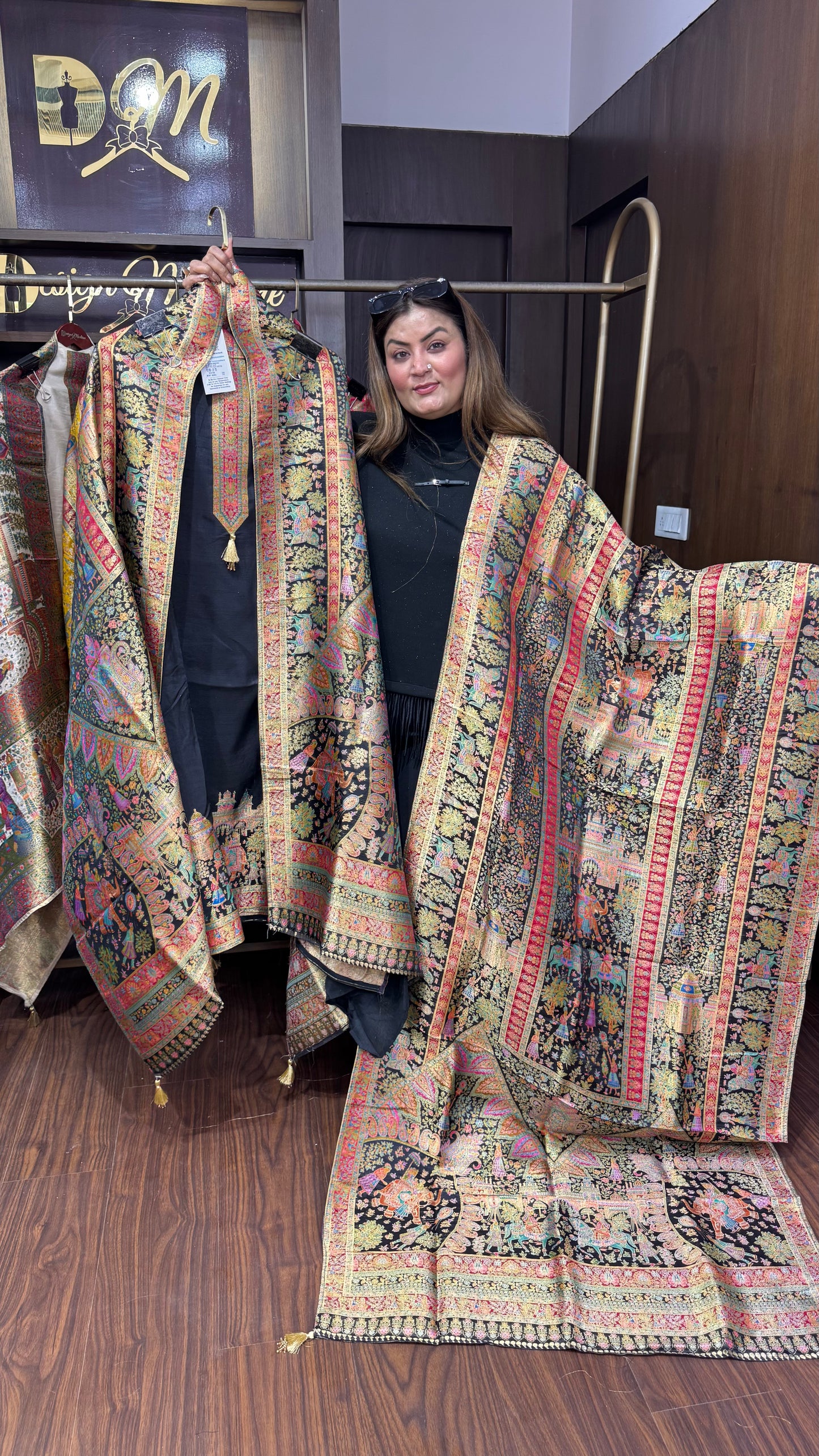 Kyraani (Unstitch Suit)