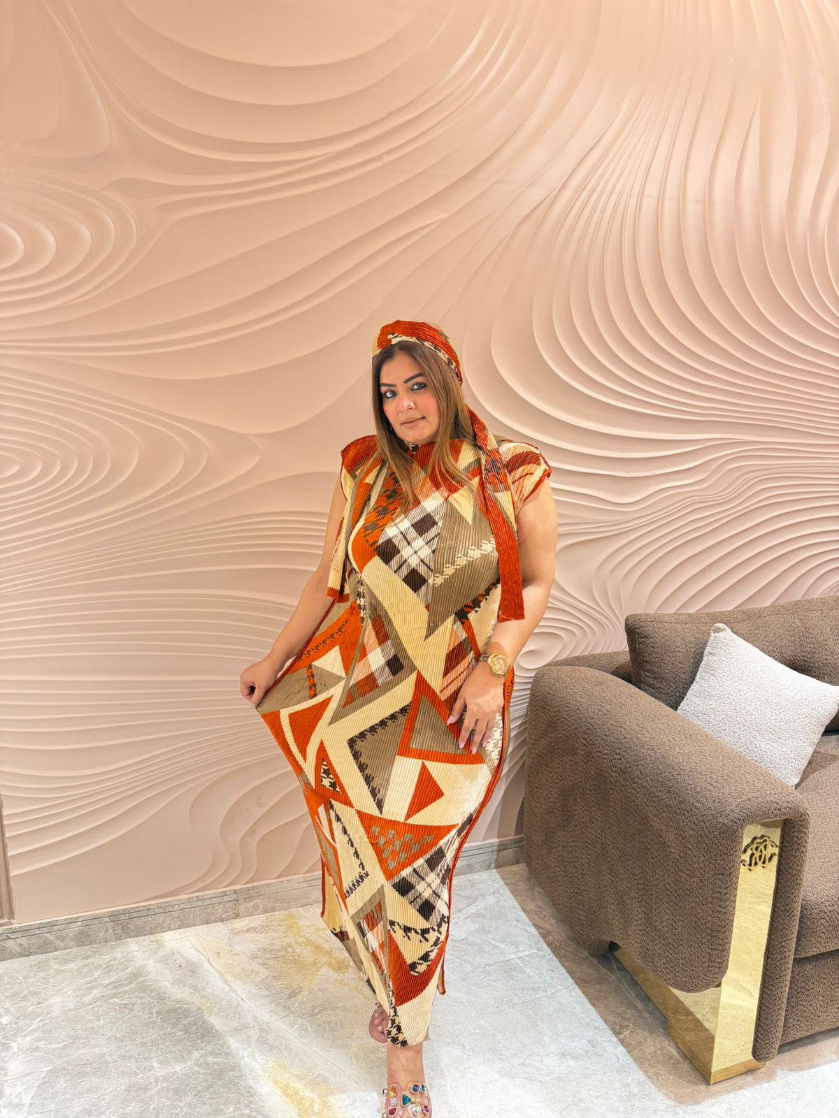 Nivara (Magic Dress)