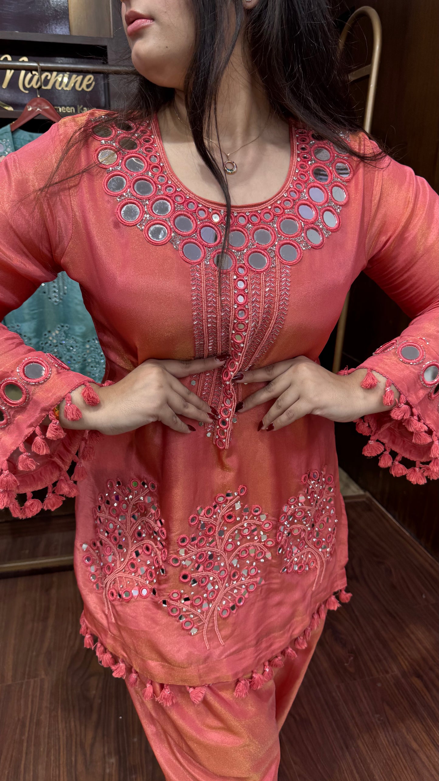 Nayzara (Cordset)