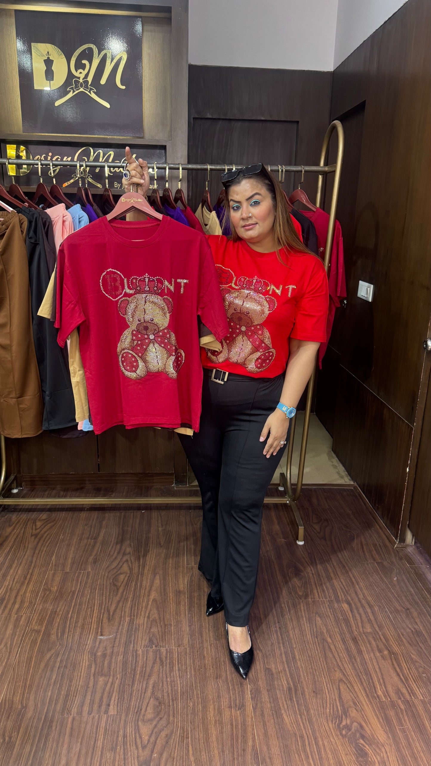 Kaira (Cotton T-shirt)