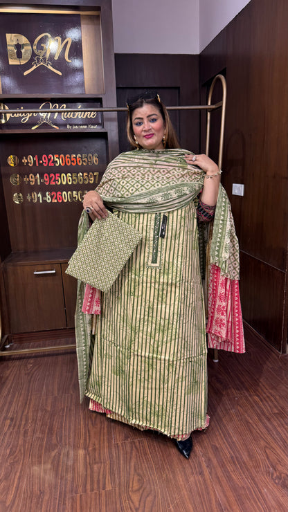 Oshvya (Unstitched Suit)