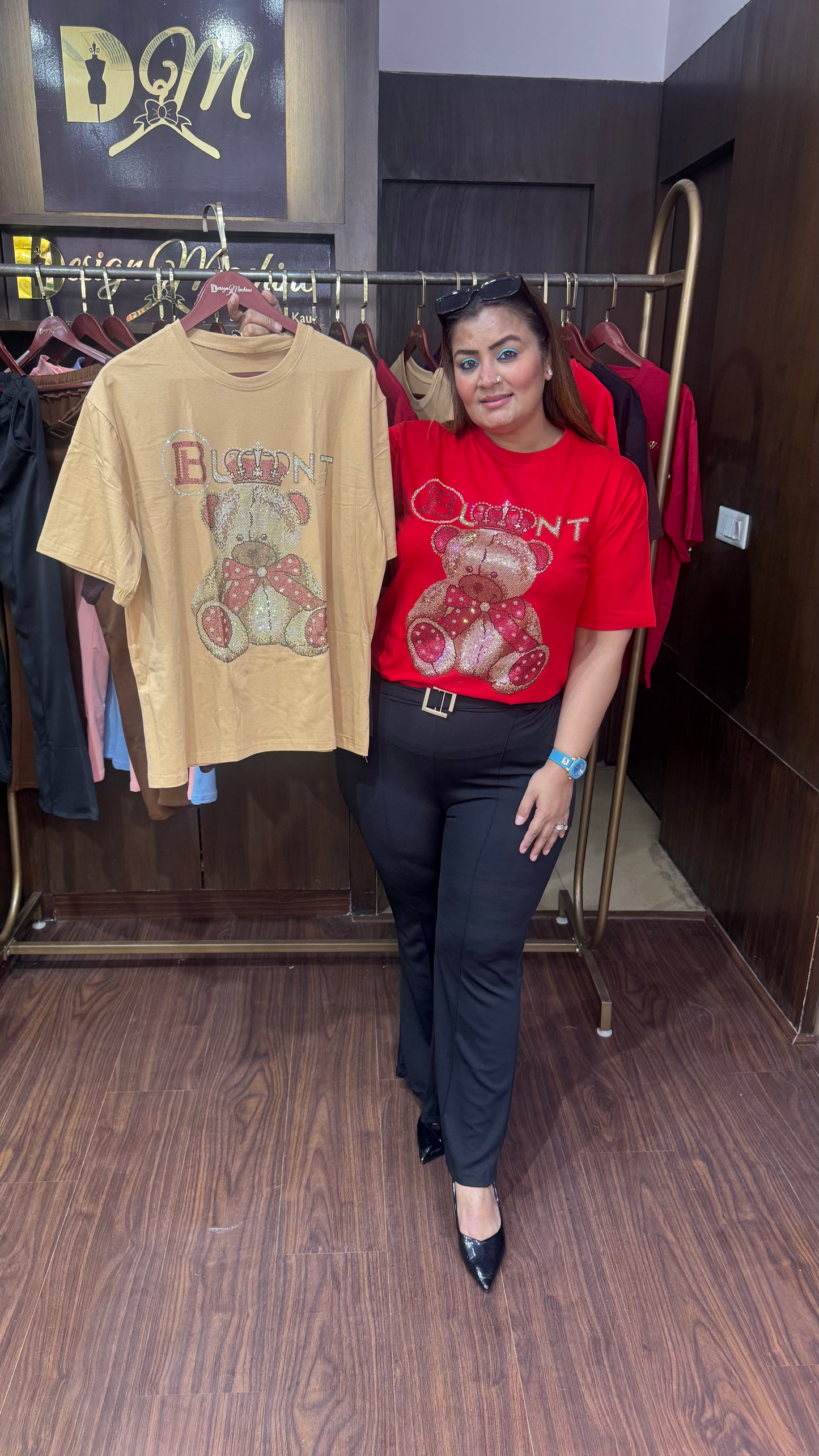 Kaira (Cotton T-shirt)