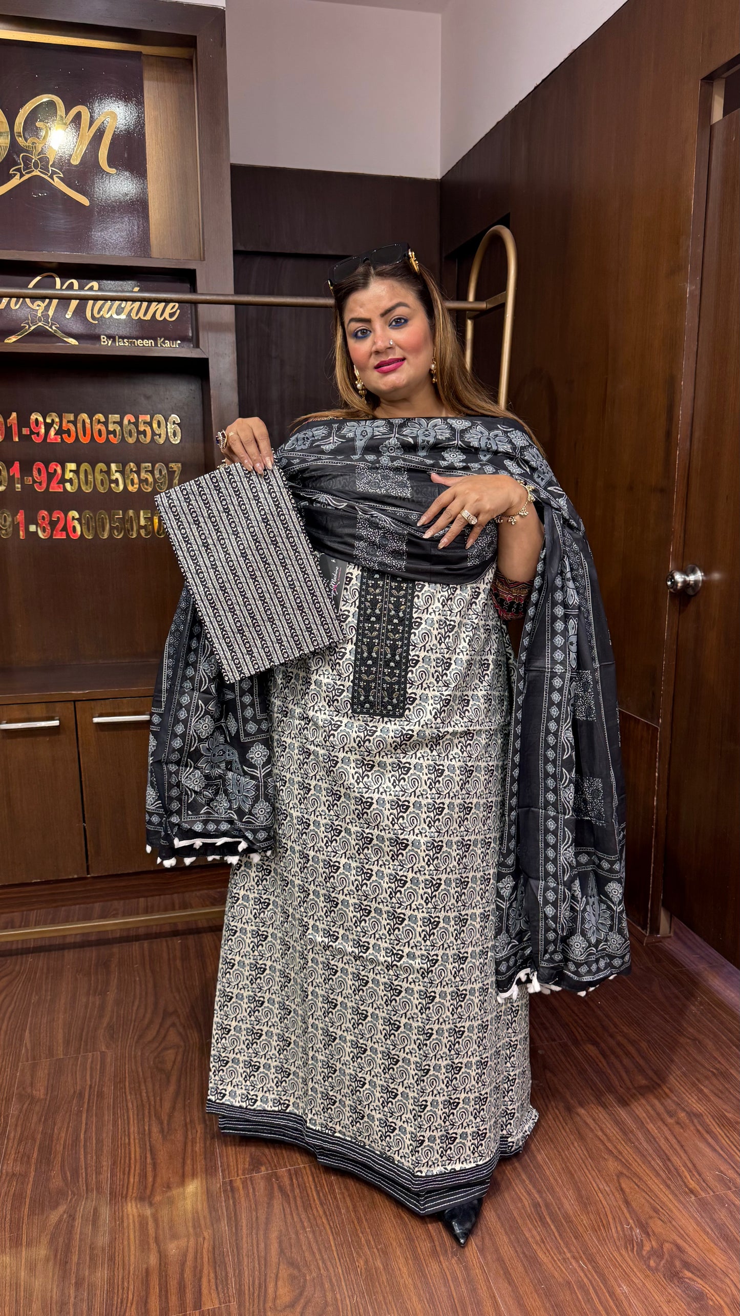 Tivara (Unstitch Suit)