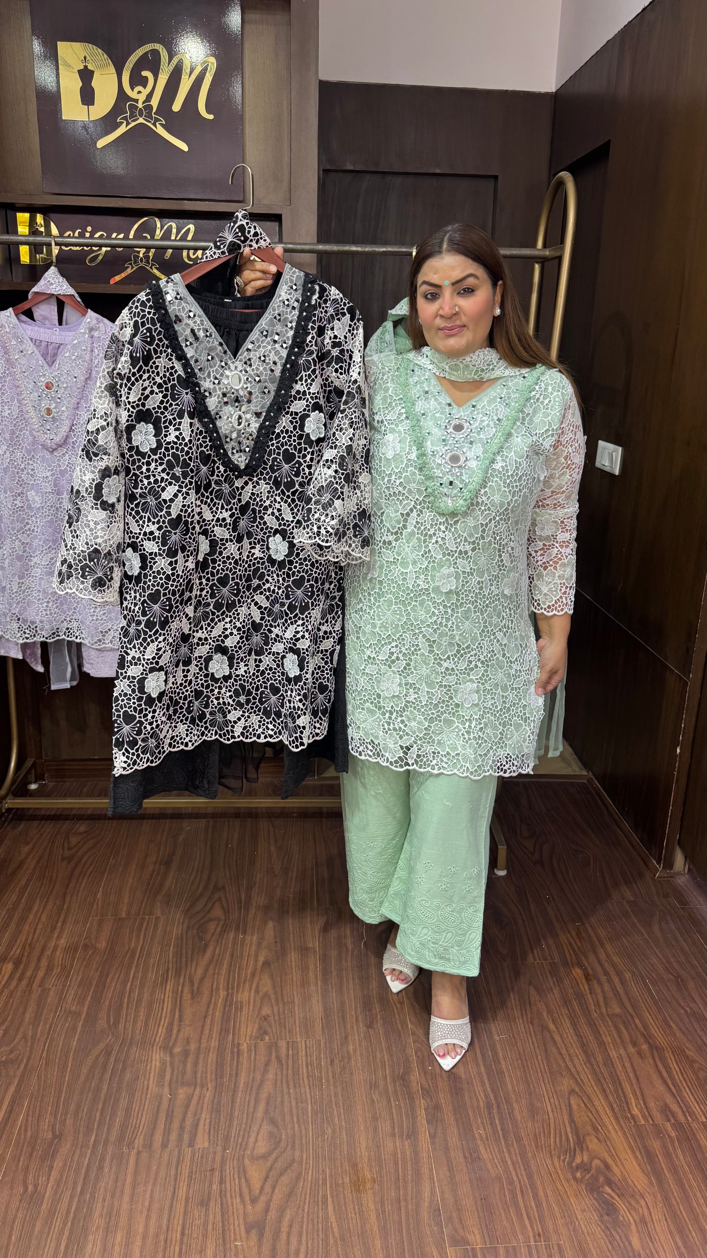 Zaira (Hakoba Chikan Fabric Suit)