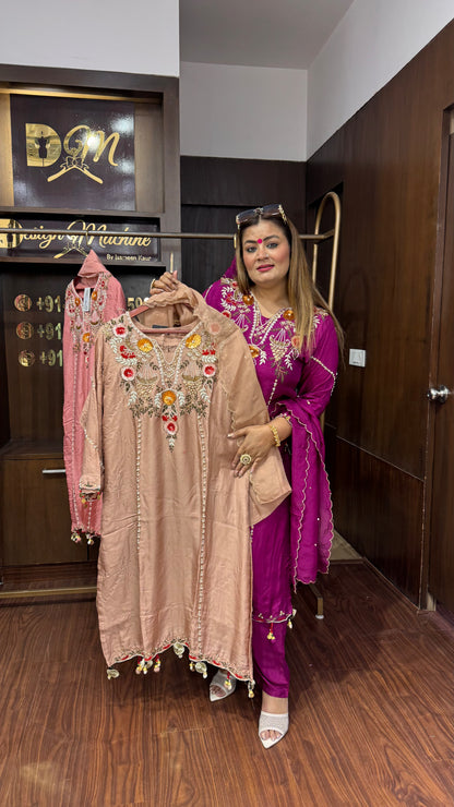 Zaynika (Stitched Suit)