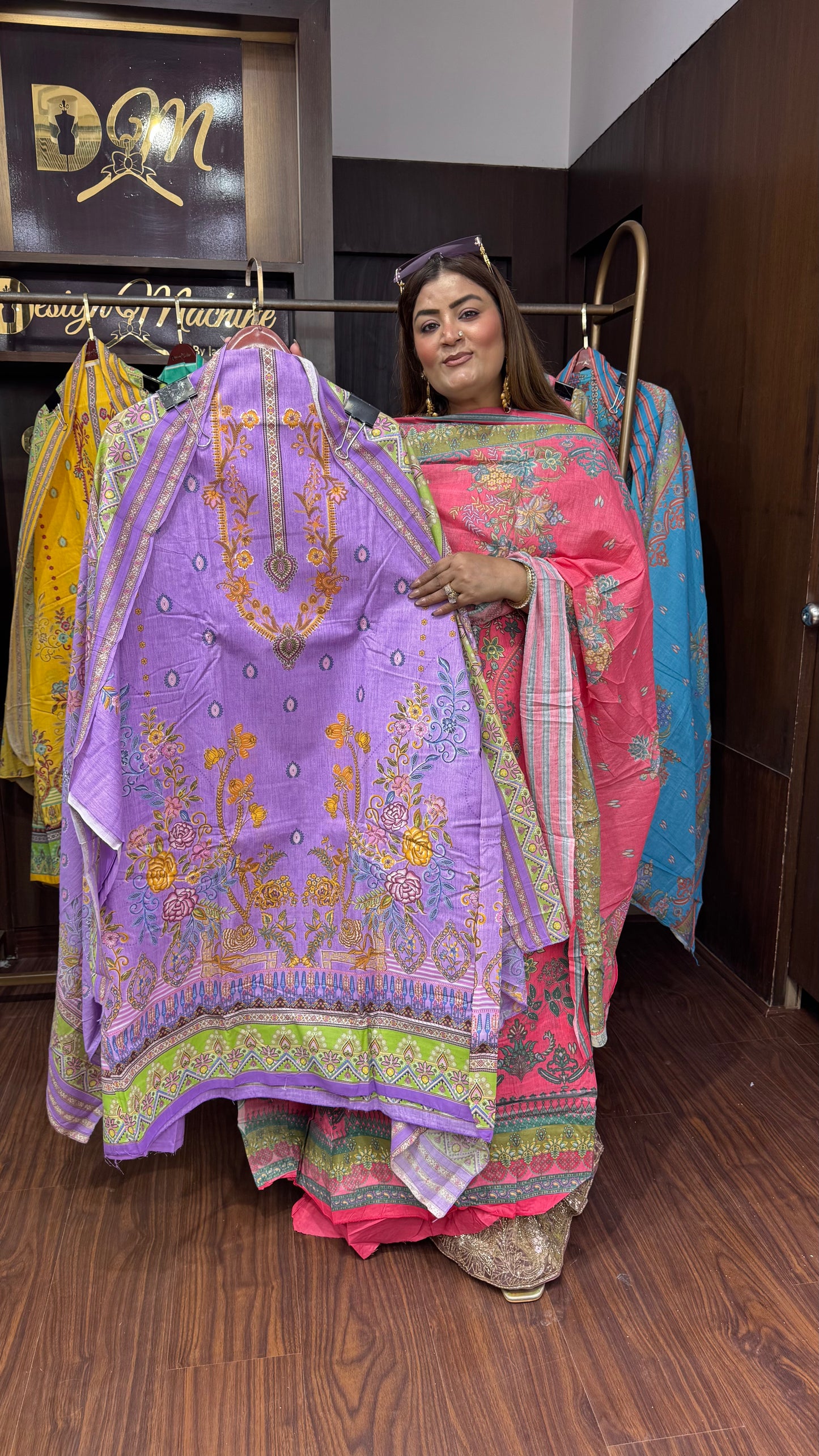 Veylora (Unstitch Suit)