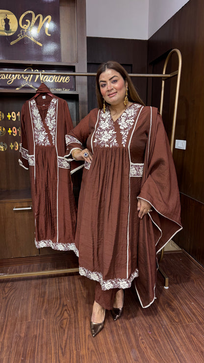 Zunairis (Stitched Suit)