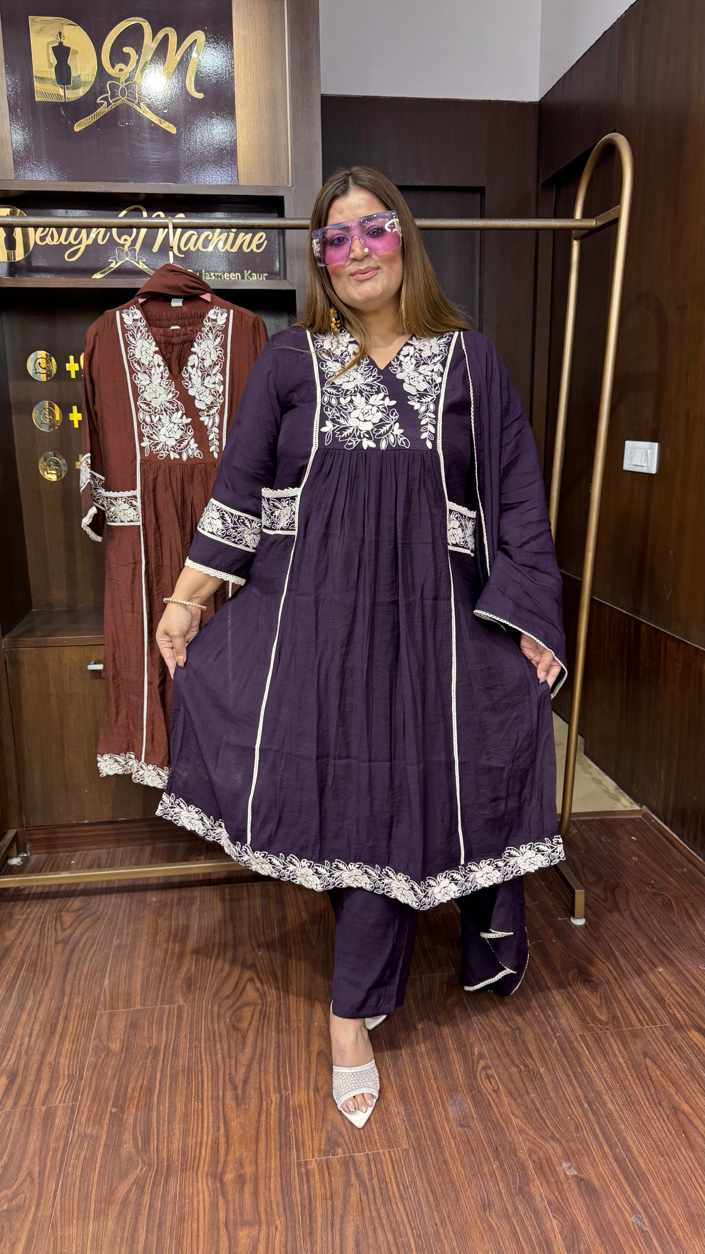 Zunairis (Stitched Suit)