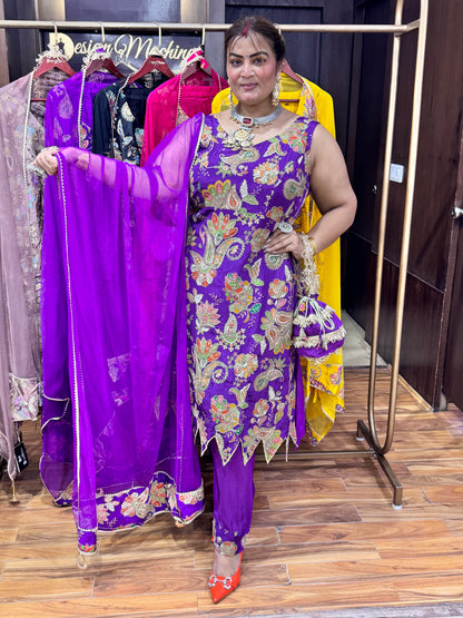 Crepe designer suit