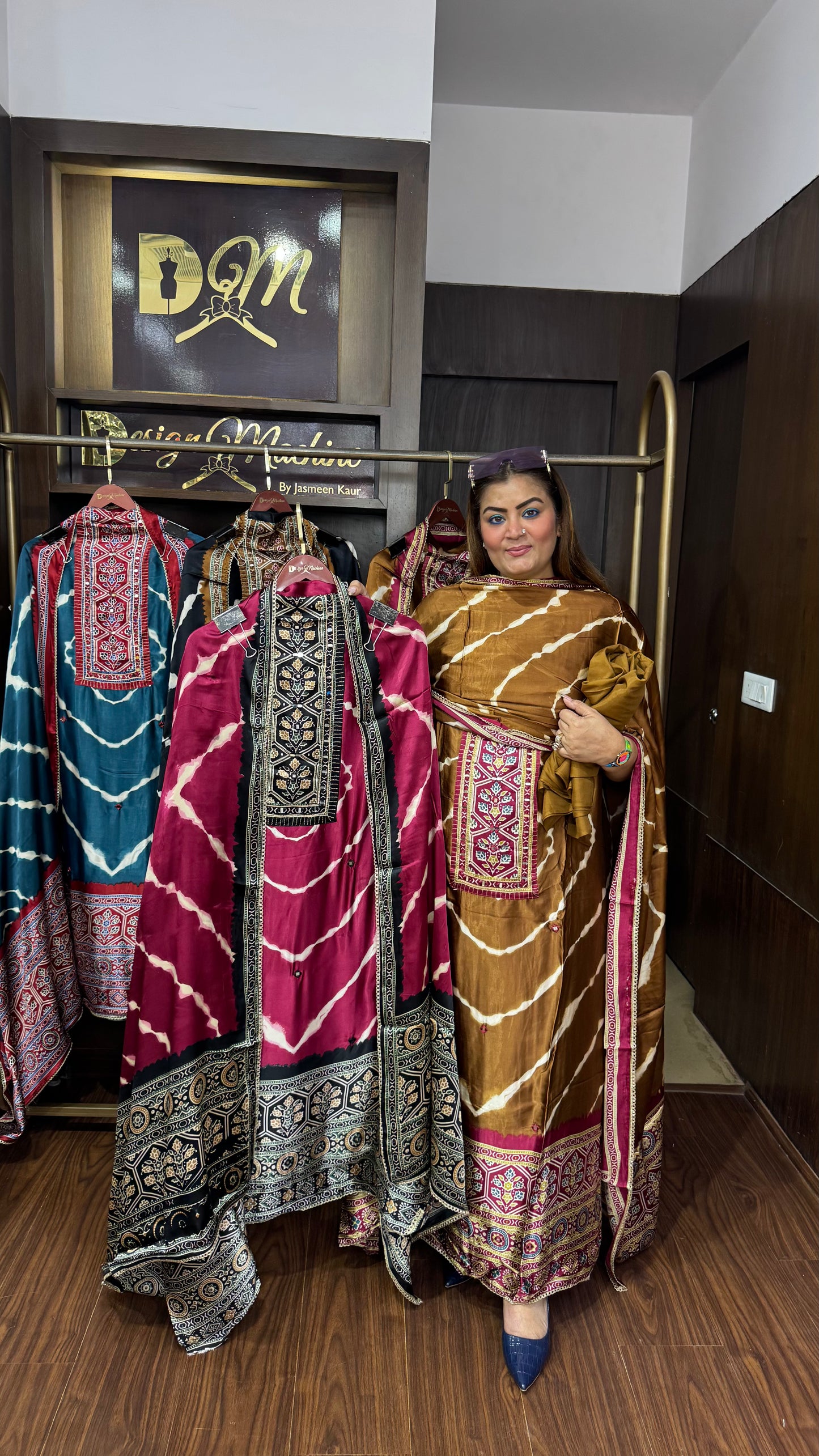 Beautiful Gajji Silk (Unstitch Suit)