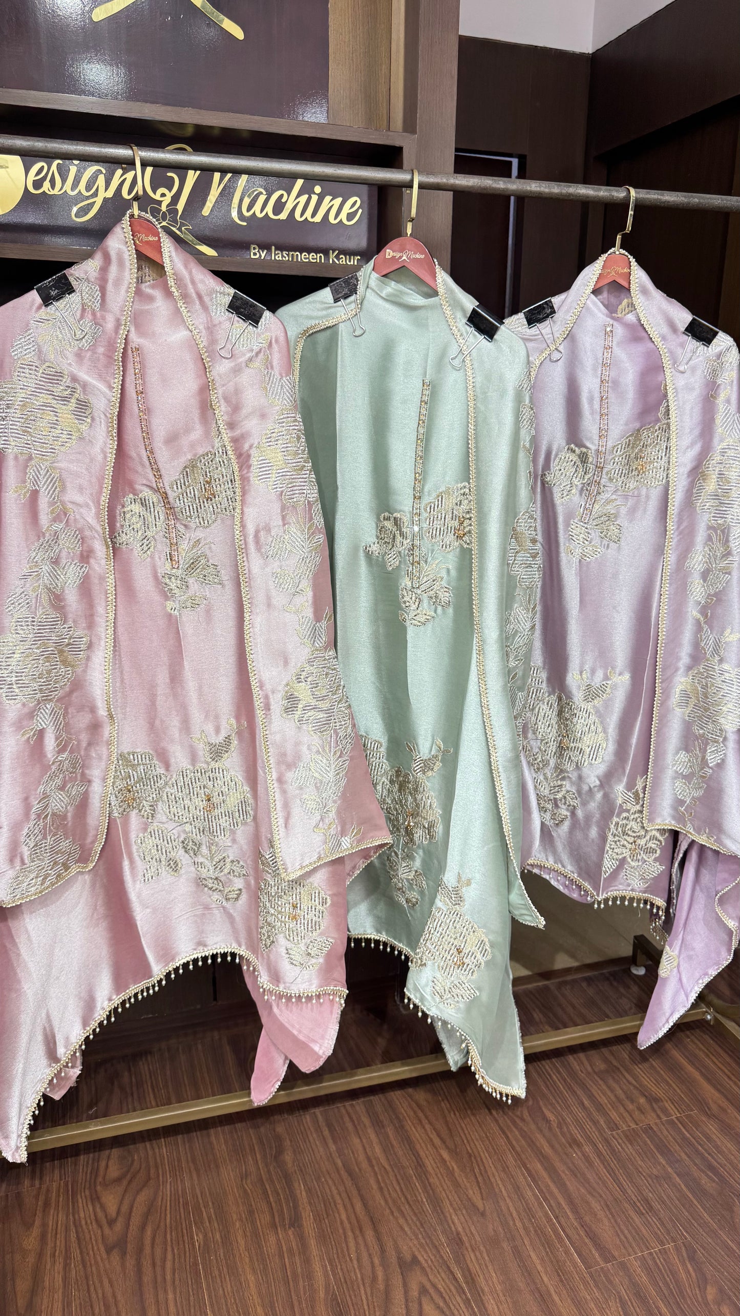 Alaya (Ziraf Tissue Unstitch Suit)