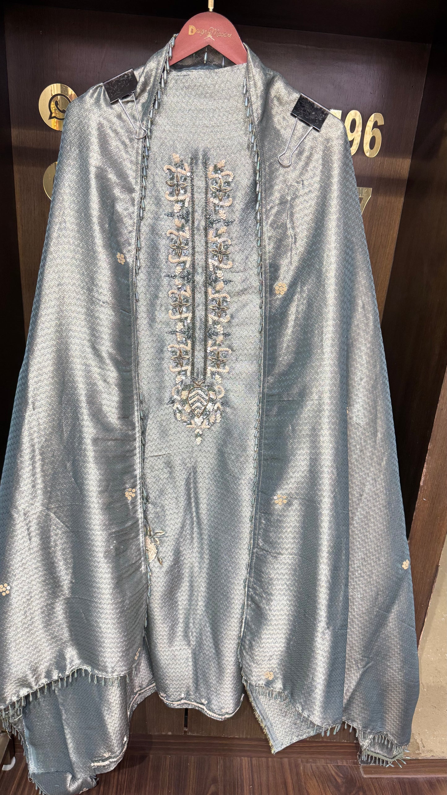 Reya (Glass Tissue Unstitch Suit))