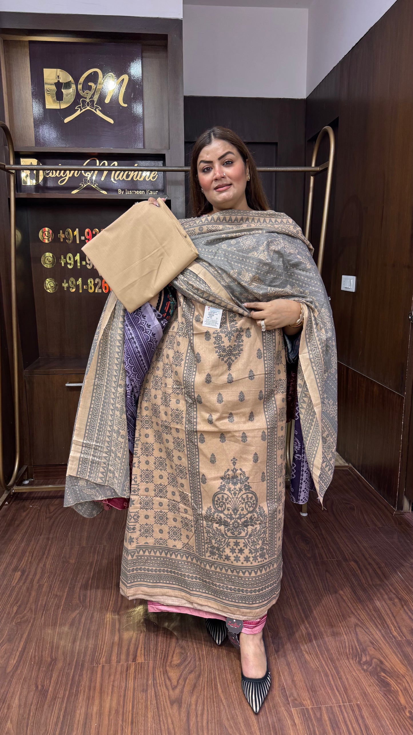 Zavinya (Unstitch Suit)