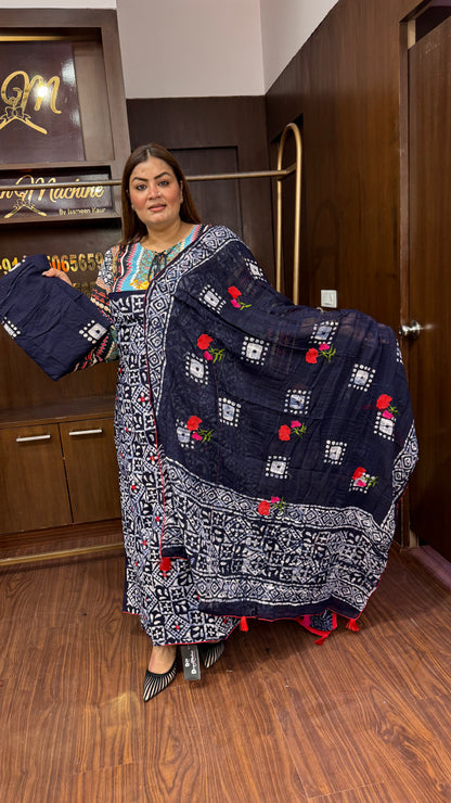 Oveliya (Unstitch Suit)