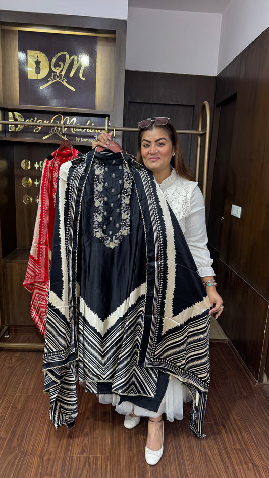 Irica Gajji Silk Fabric (Unstitch Suit)