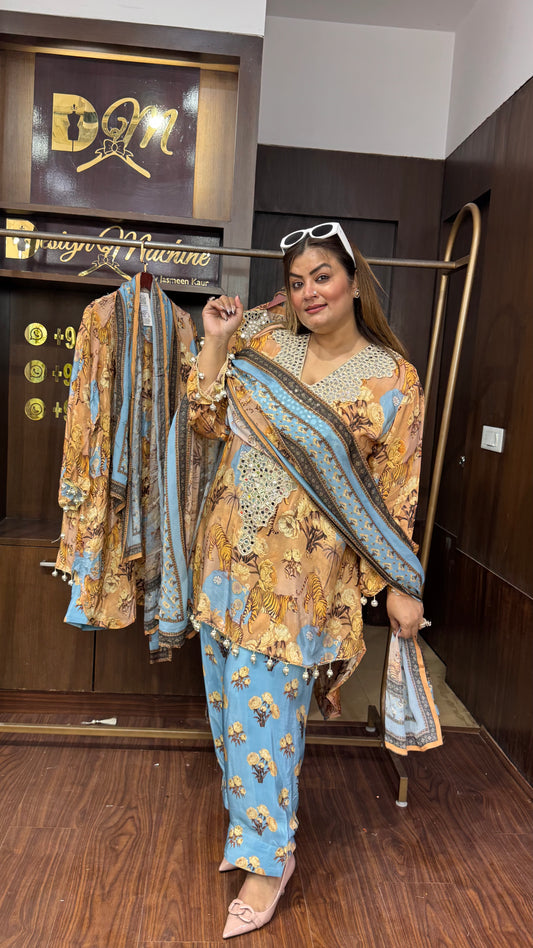 Eloria Luxe Crepe Suit