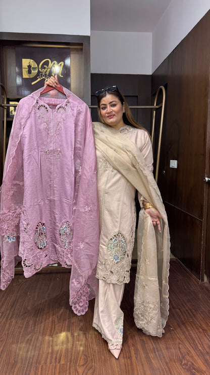 Urban Zeenat Suit