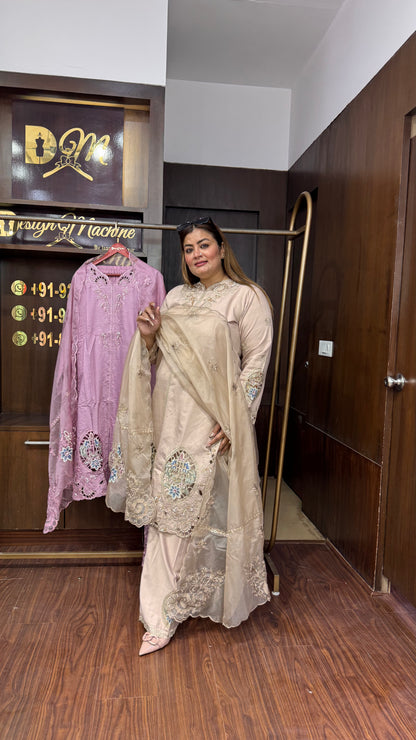 Urban Zeenat Suit