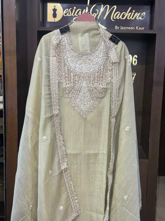 Kavorya (Unstitch Suit)