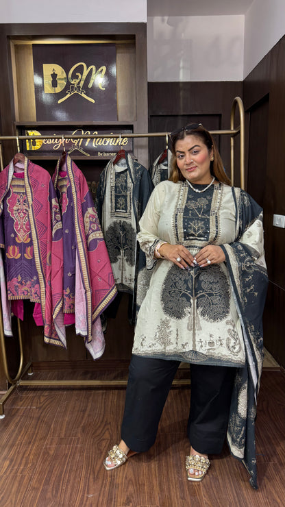 Mahra (Farshi Salwar Suit Cordset)