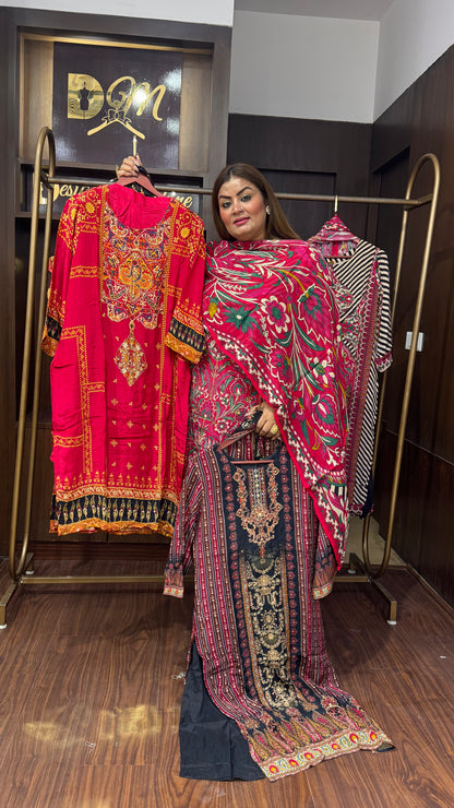 Noor Masleen Suit